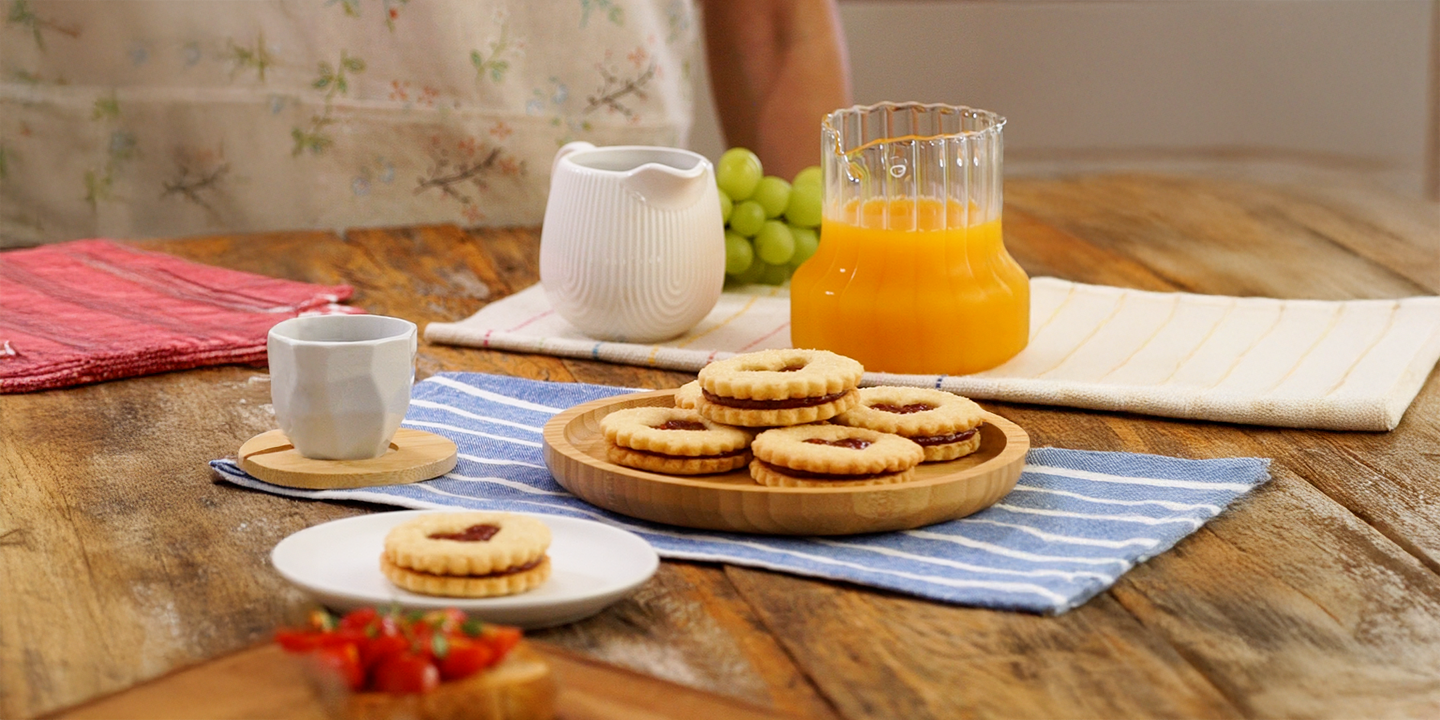 Biscoitos de Queijo com Goiabada