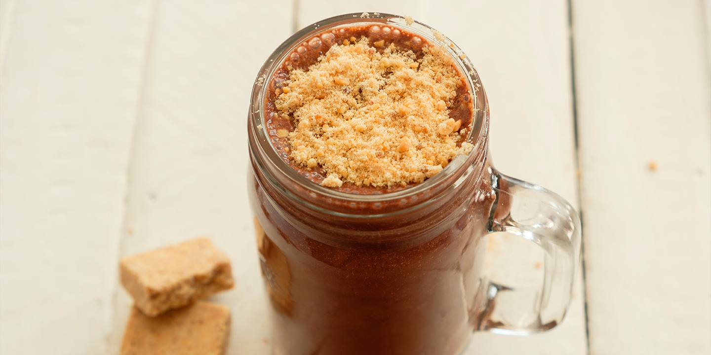 Chocolate Quente com Paçoca